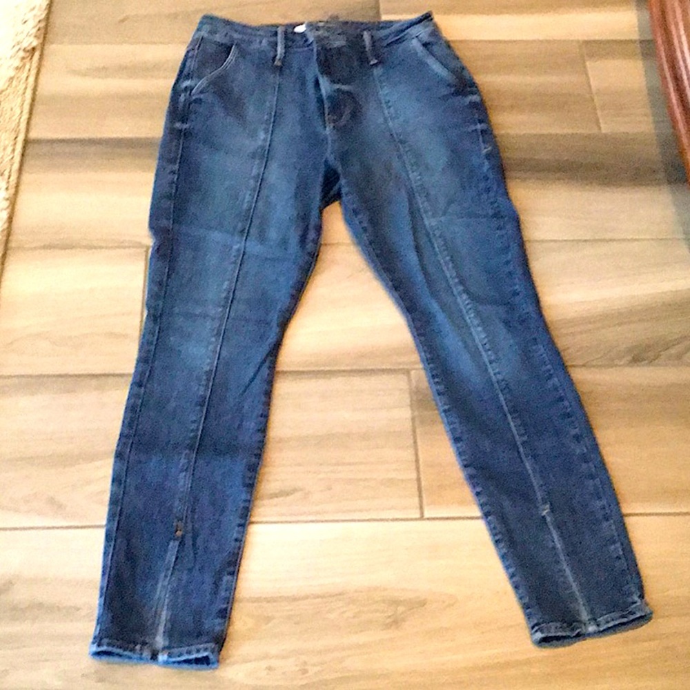 Practically New Good American